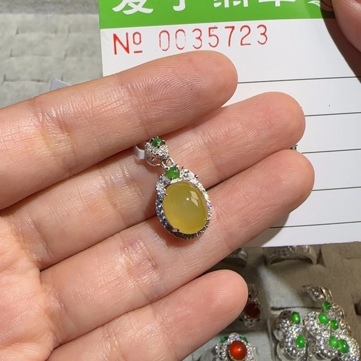 定制翡翠未镶嵌?****）