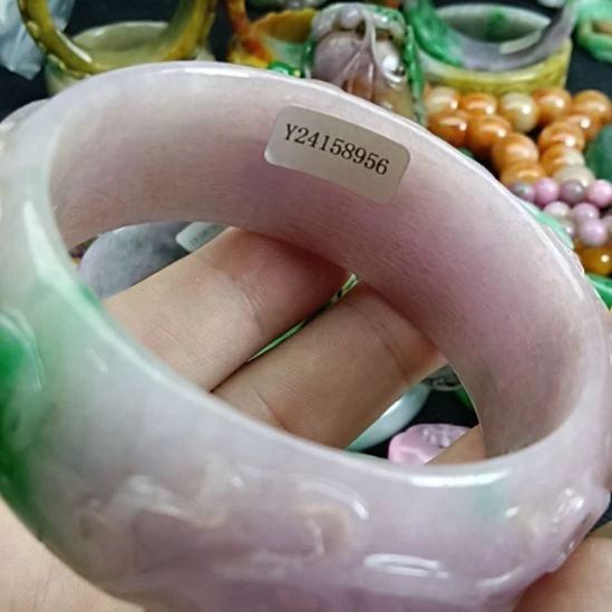 翡翠未镶嵌颈饰1****6翡翠