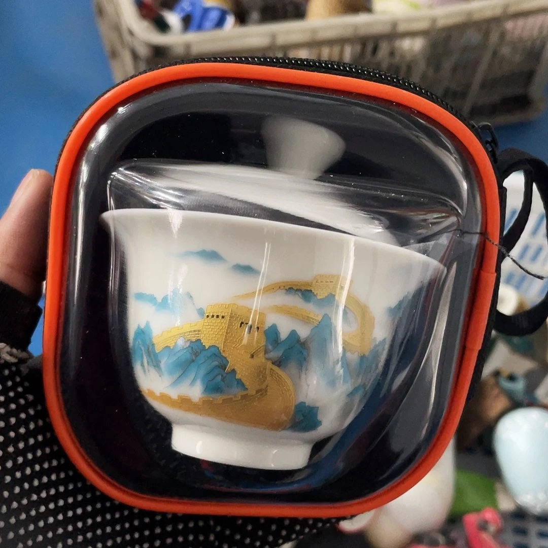 摆件摆件。