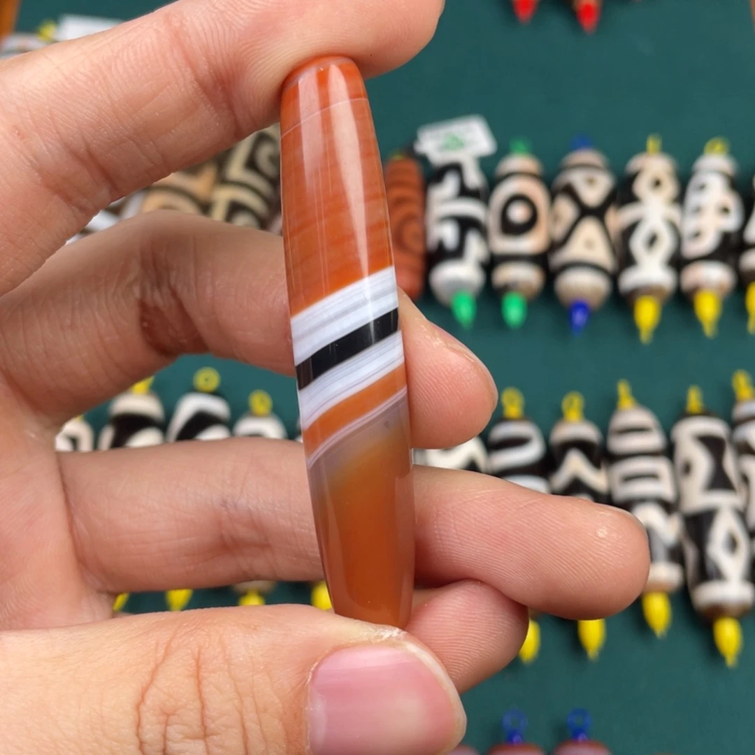 玛瑙/玉髓裸珠缠丝线珠