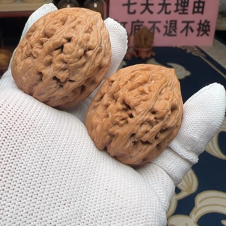 文玩核桃吊坠全品乾坤鼎41肚高品