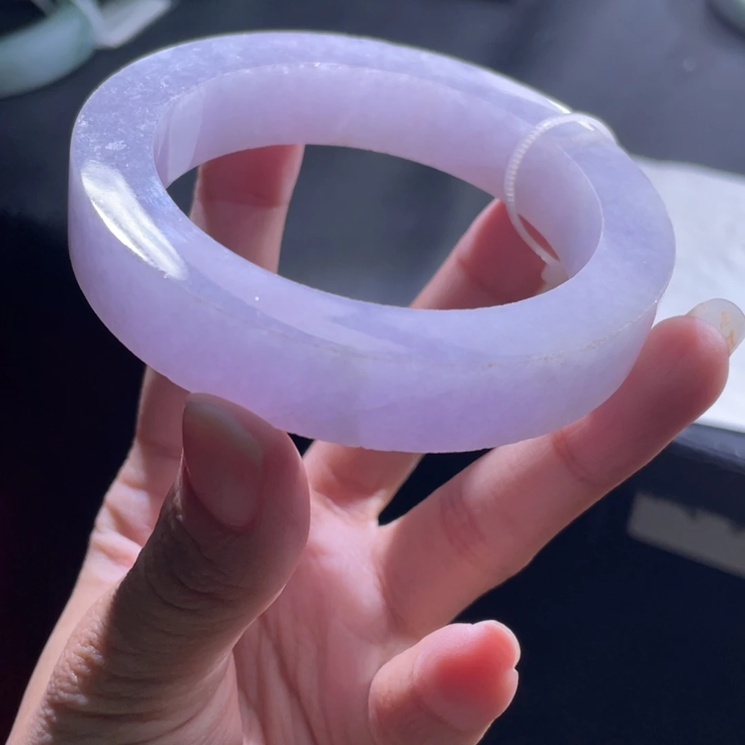 定制翡翠未镶嵌手镯