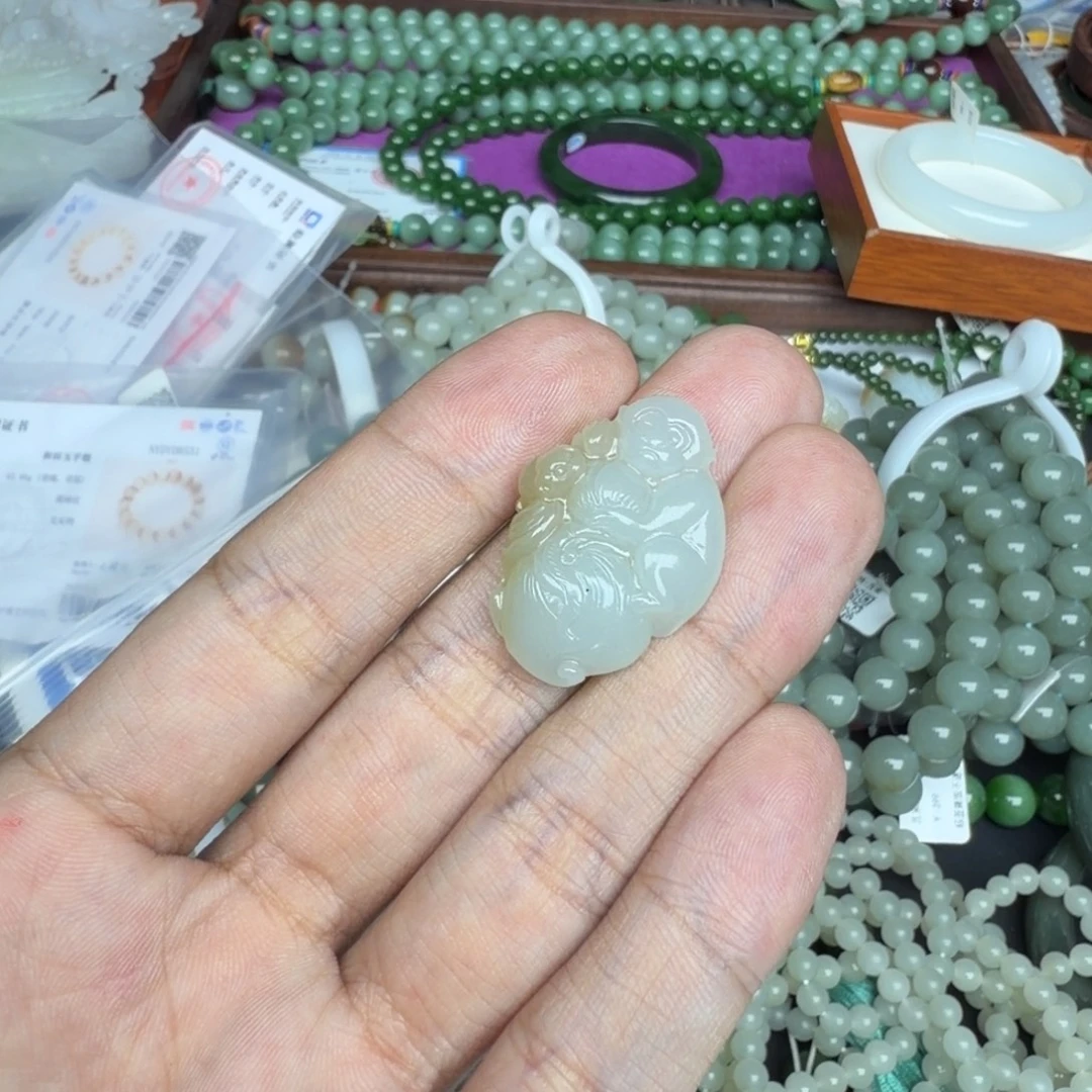 和田玉未镶嵌手链