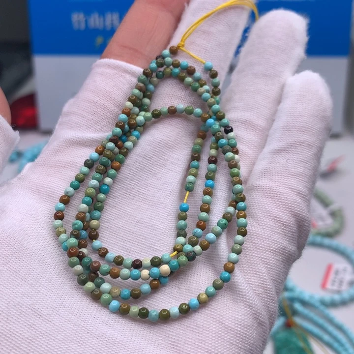 绿松石配饰未镶嵌?****