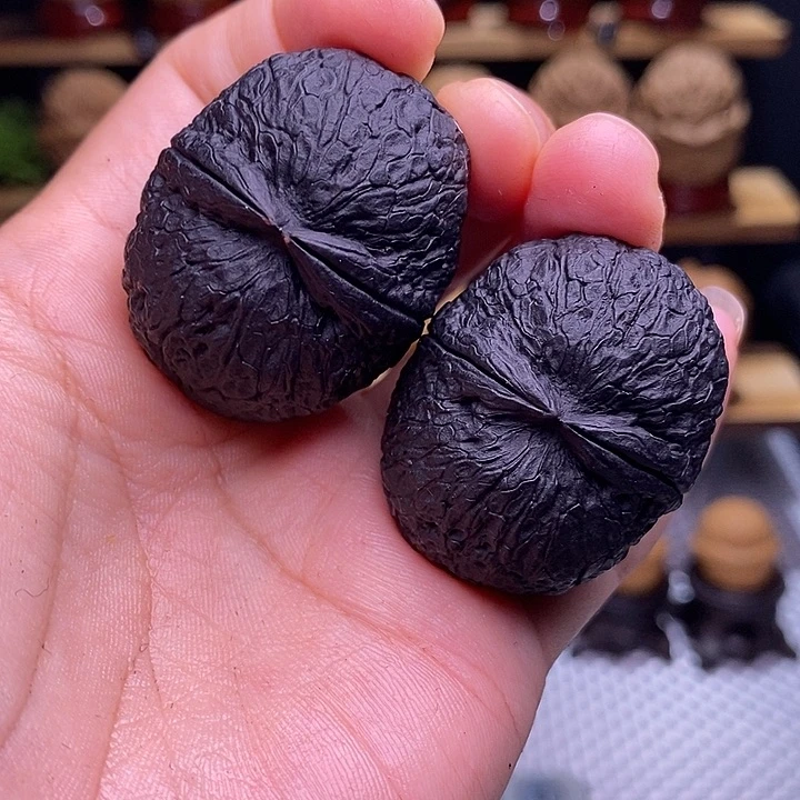 文玩核桃吊坠兔*哥泰伦元宝16