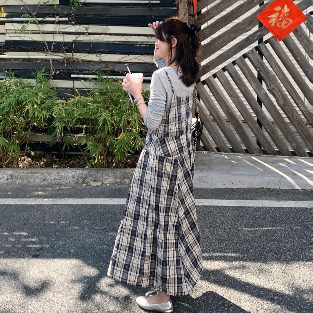漫姐的店现货【格子少女】韩系设计感格纹吊带连衣裙25春小众中长裙