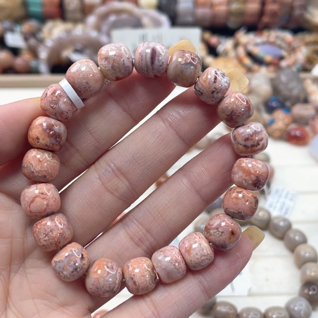 未镶嵌手链硅化珊瑚（珊瑚玉）武***男334