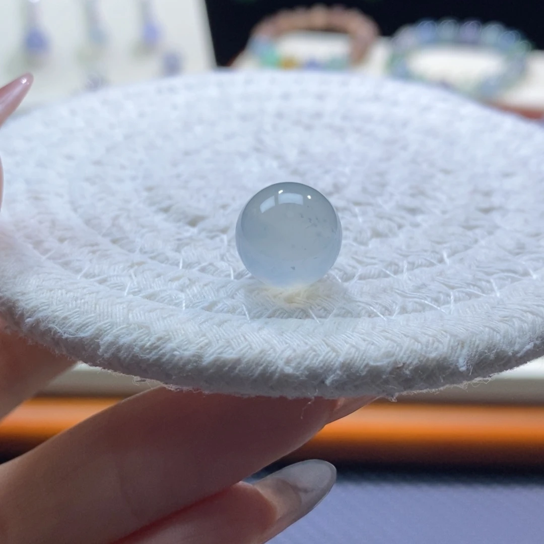 翡翠未镶嵌颈饰翡翠高冰蓝底雪花棉珠12.74mm