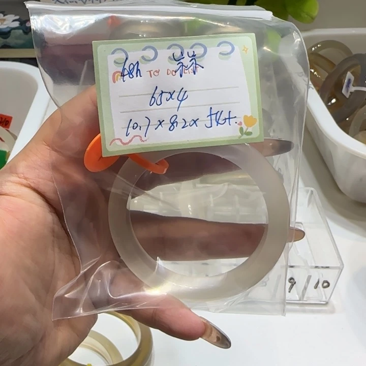 宋***.玛瑙/玉髓手镯未镶嵌