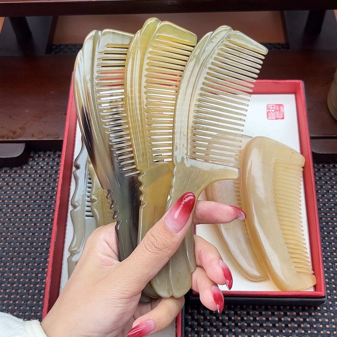 手工制作纯牛角梳子