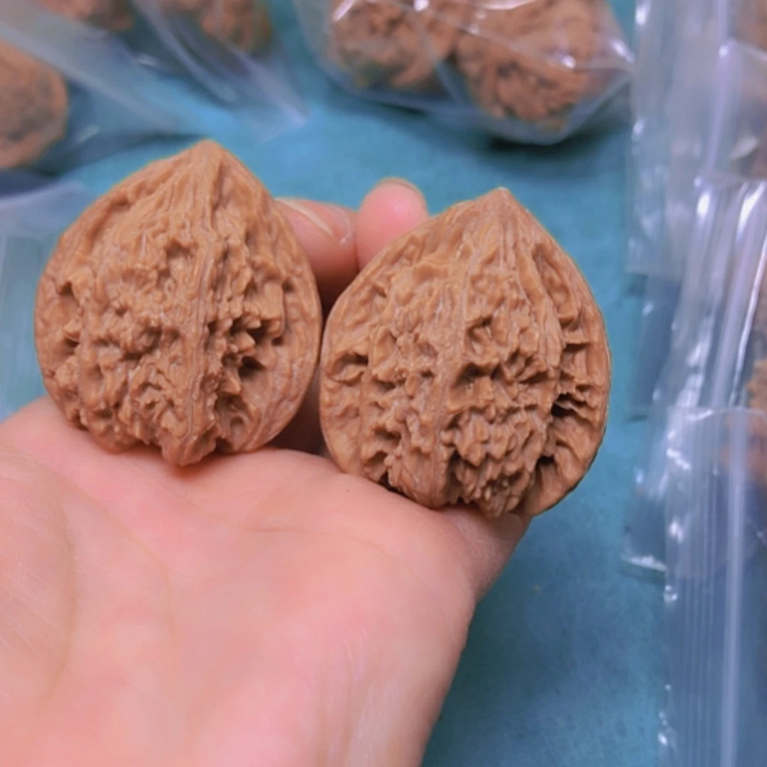 【闪购商品】摆件核桃37流星雨修尖