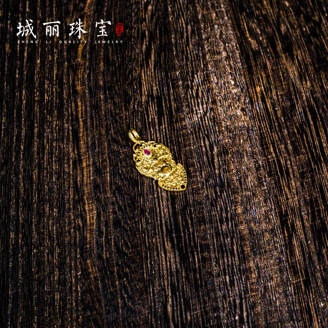 【扶摇直上】18K扶摇直上大鹏鸟吊坠/个（多样性发货）KJ-871