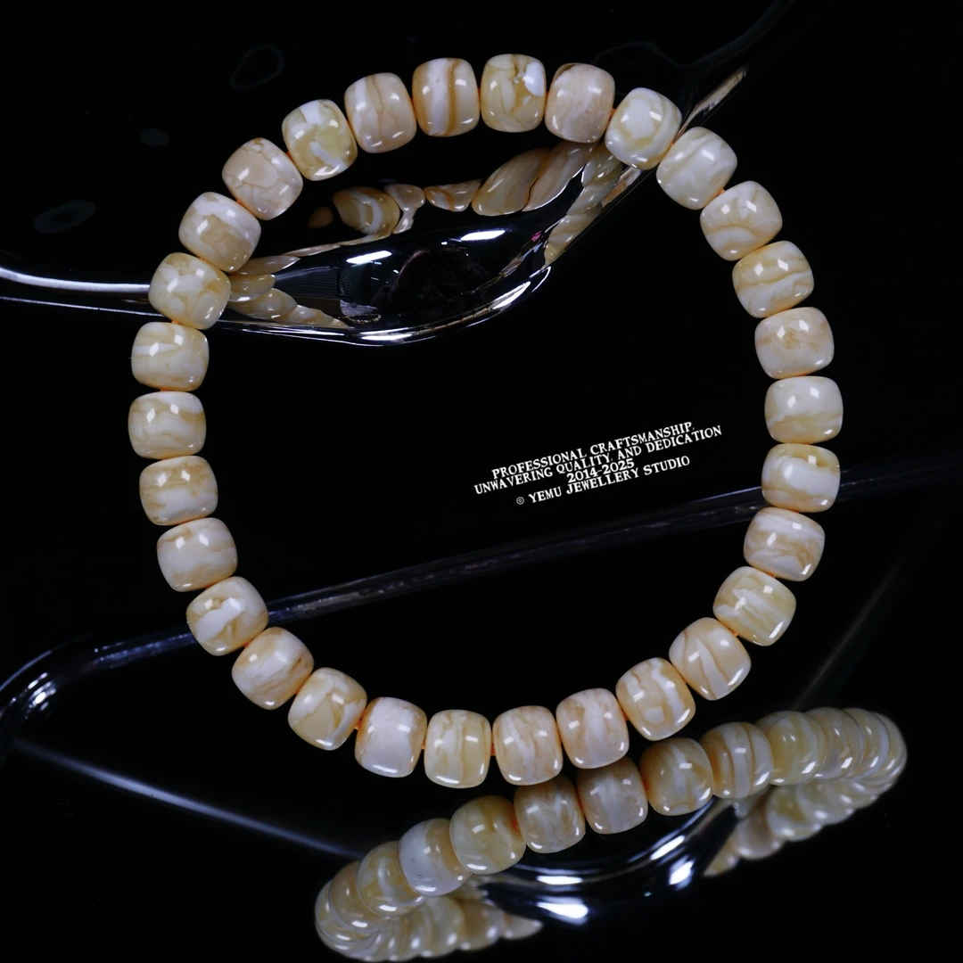 7毫米白蜡虎纹老型手串编号350584 一物一拍 天然俄料琥珀蜜蜡