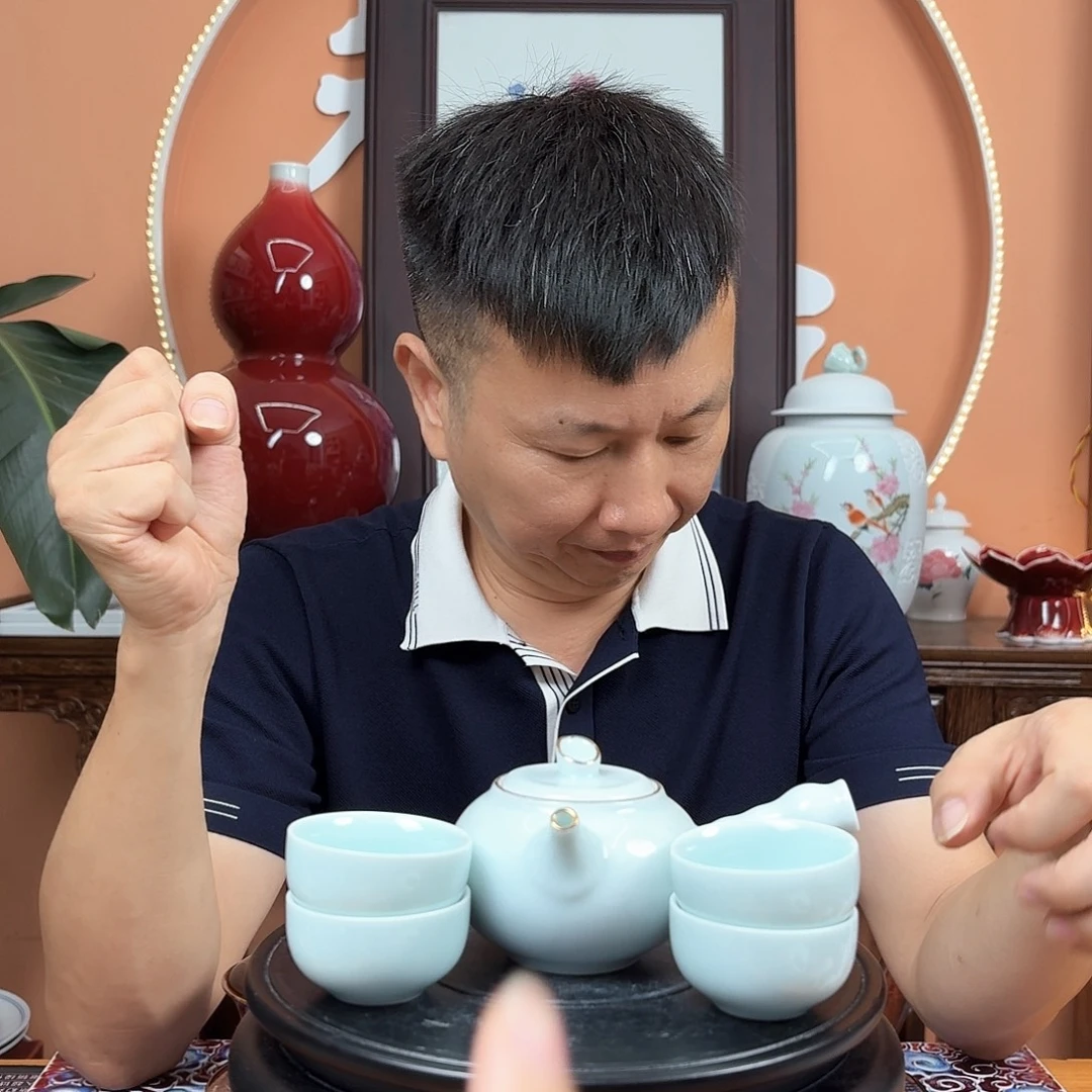 景德镇陶瓷手工壶套组