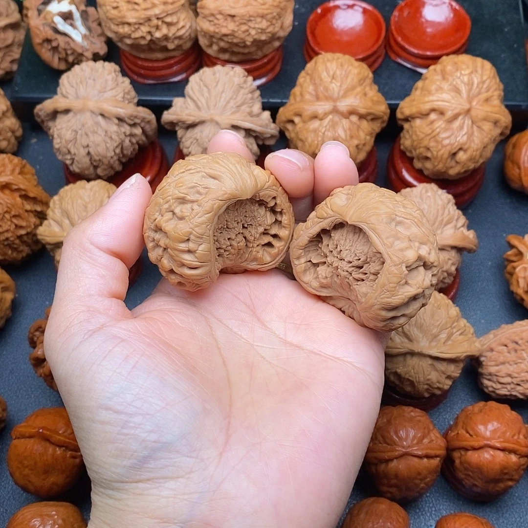 文玩核桃把件蛇头