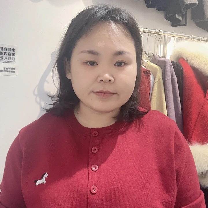 红色小马好看好看的