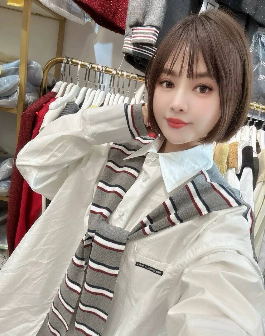 欧货时尚中长款衬衫女2025春季新款设计感韩系条纹披肩宽松小衫