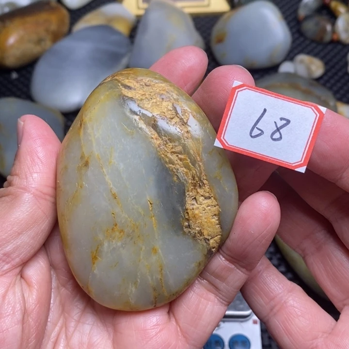 未镶嵌和田玉把件68