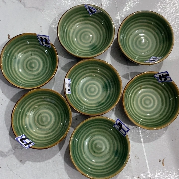 不***命瓷片五厂帝王绿茶盏七个均有瑕疵