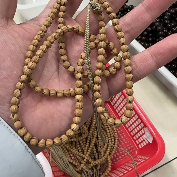 白玉菩提吊坠白色4010