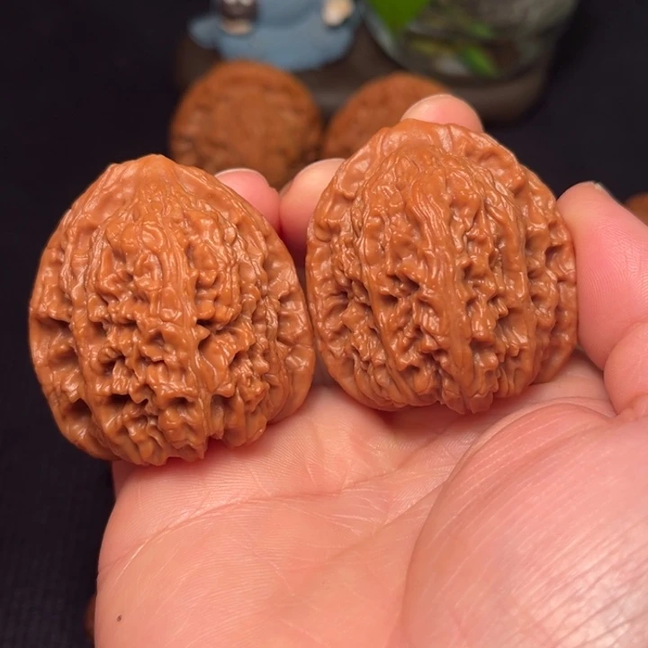 文玩核桃把件三角疆3