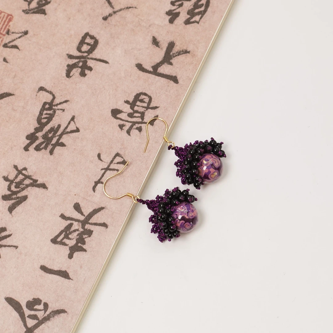 紫色大漆耳饰ZC10A3623