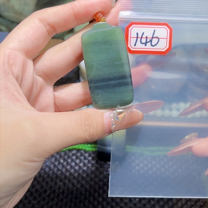 和田玉和田玉边角料随机发未镶嵌