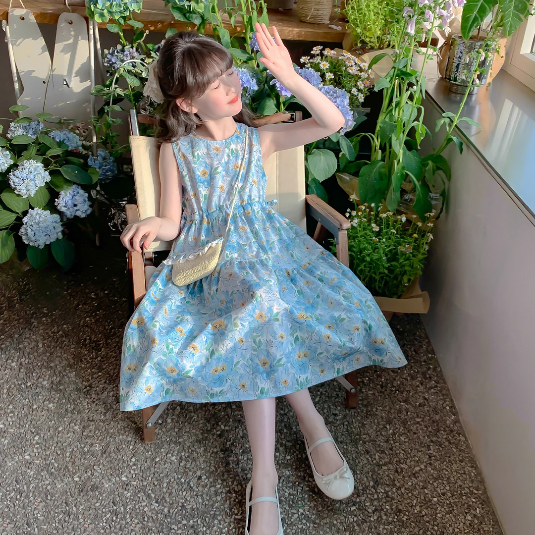 女童夏季连衣裙2025夏季新款女孩甜美碎花款无袖时尚连衣裙Q13557