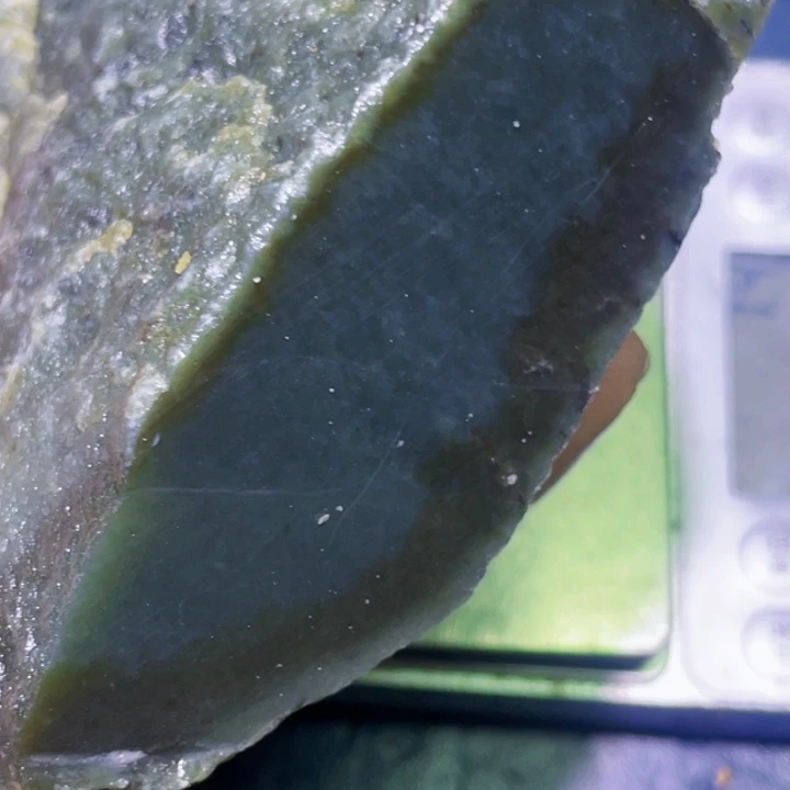 和田玉（糖玉）未镶嵌珠宝半成品