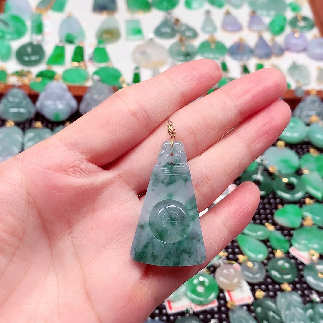 翡翠18K金镶嵌吊坠(不含链)