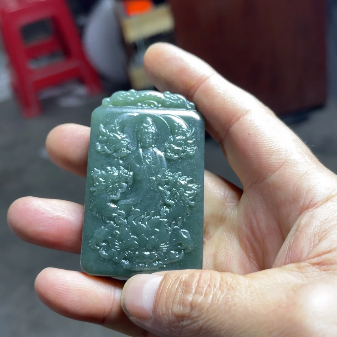 小***阳硅化玉未镶嵌手饰