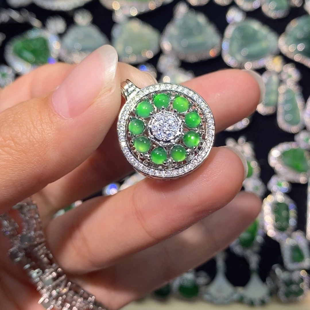 翡翠未镶嵌颈饰天然