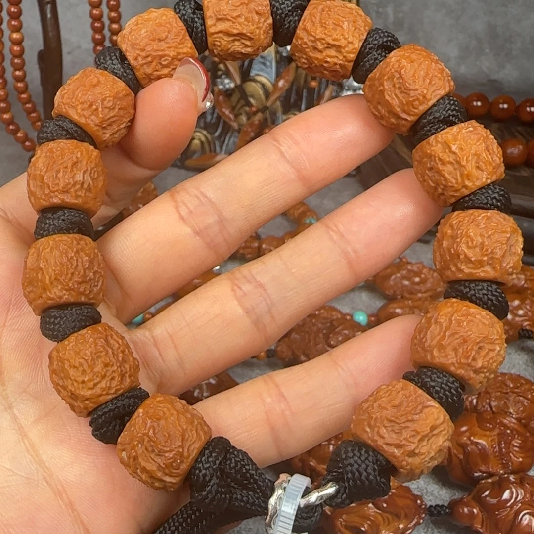 橄榄核吊坠油核龙脊