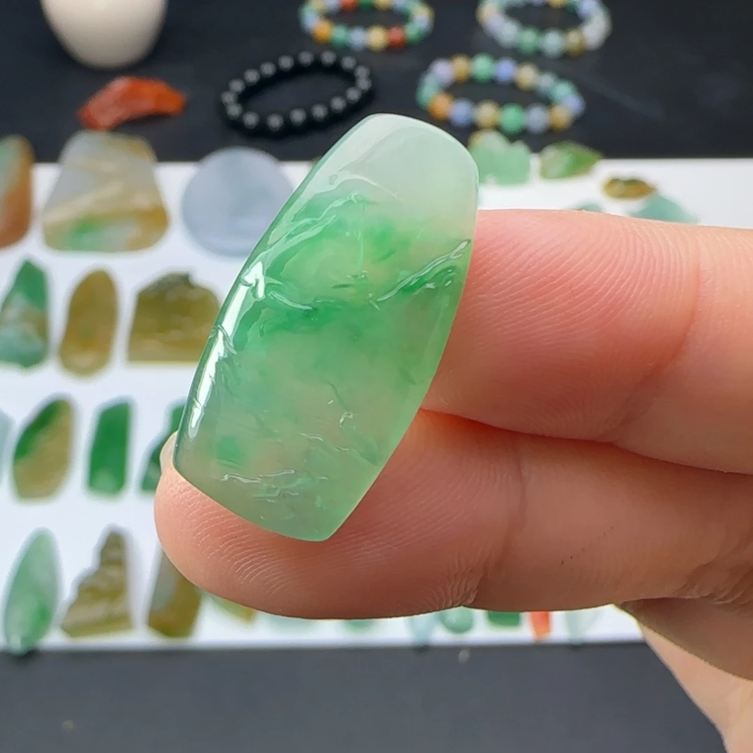 定制翡翠未镶嵌材料