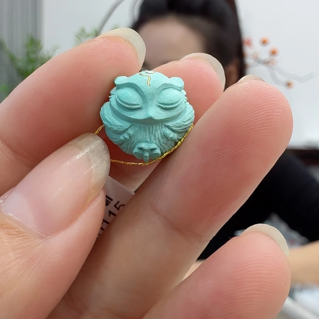 苹****绿松石未镶嵌珠宝奇石