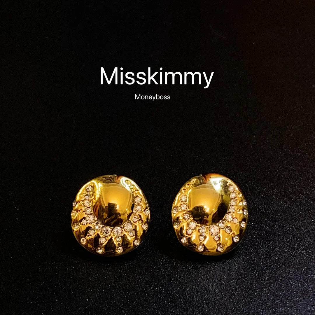 铜合金仿珍珠耳饰 铜合金小众原创设计高级感轻奢气质耳环