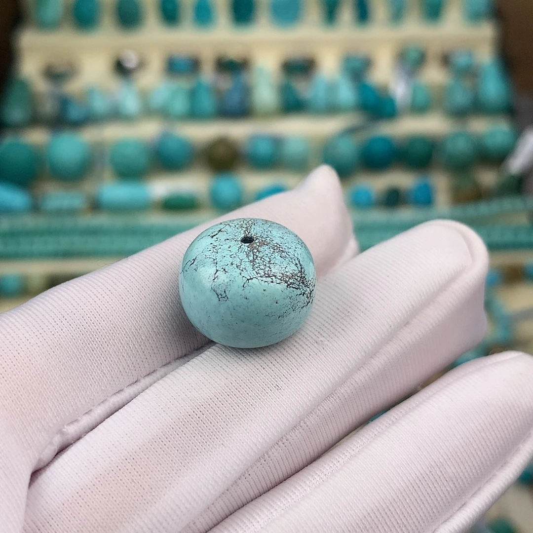 绿松石未镶嵌珠宝奇石16