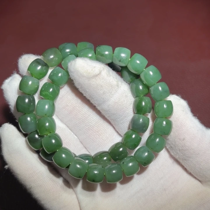 和田玉未镶嵌手串