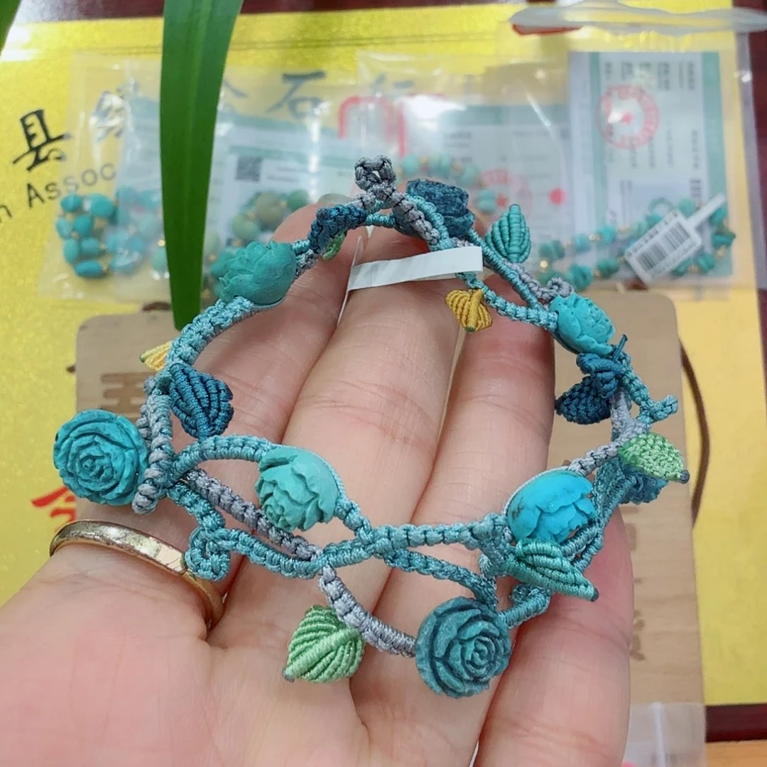 未镶嵌绿松石珠宝奇石