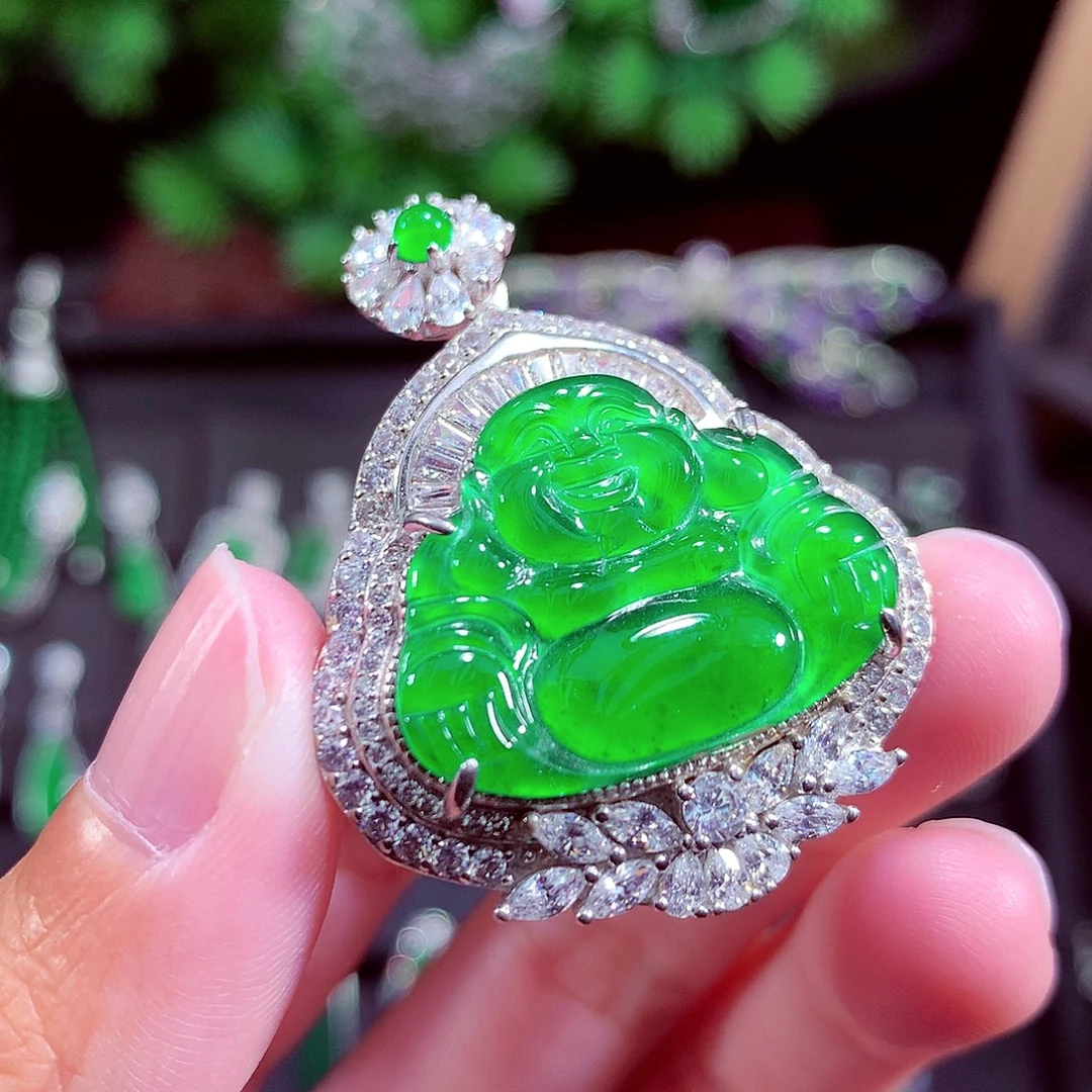 颈饰未镶嵌翡翠天然