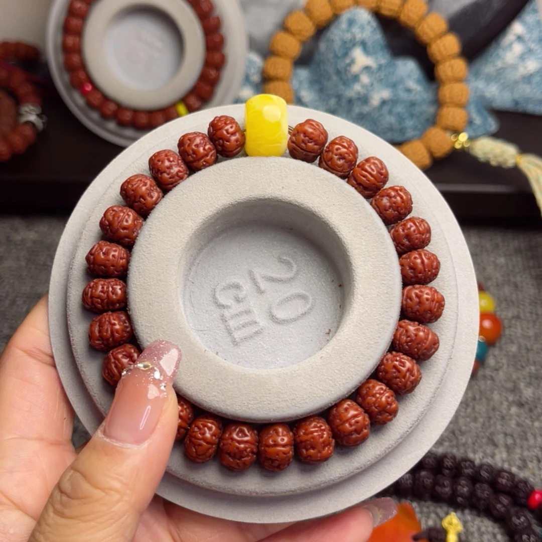 金刚菩提吊坠一代纯血老树王