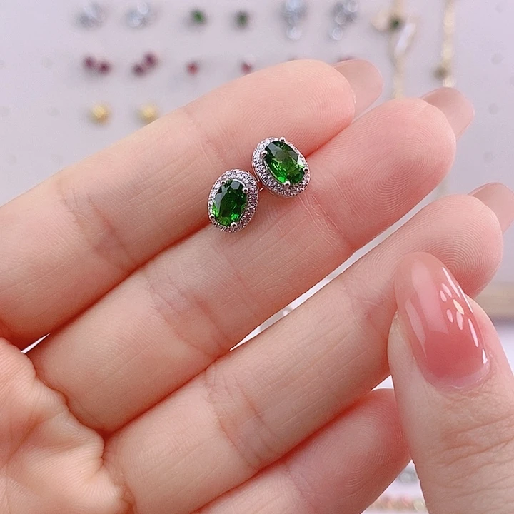 透辉石耳饰银S925镶嵌