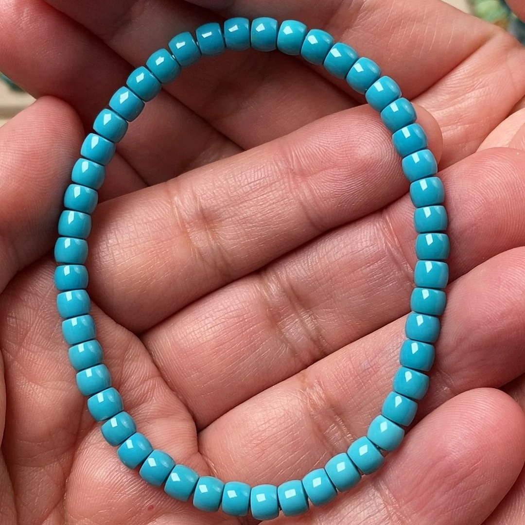 绿松石未镶嵌颈饰