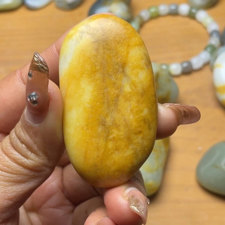 软玉未镶嵌珠宝半成品