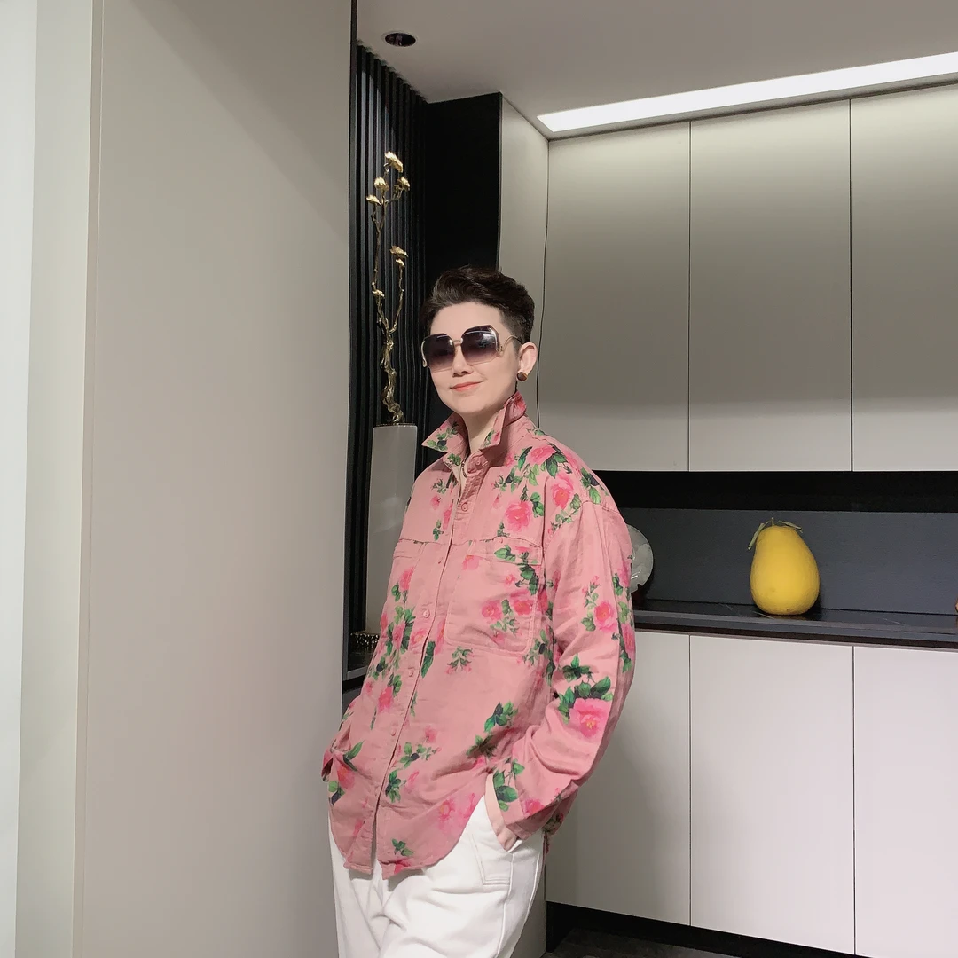 【六哥原创】2025设计款潮流帅气百搭显瘦减龄休闲印花棉纱衬衫1861