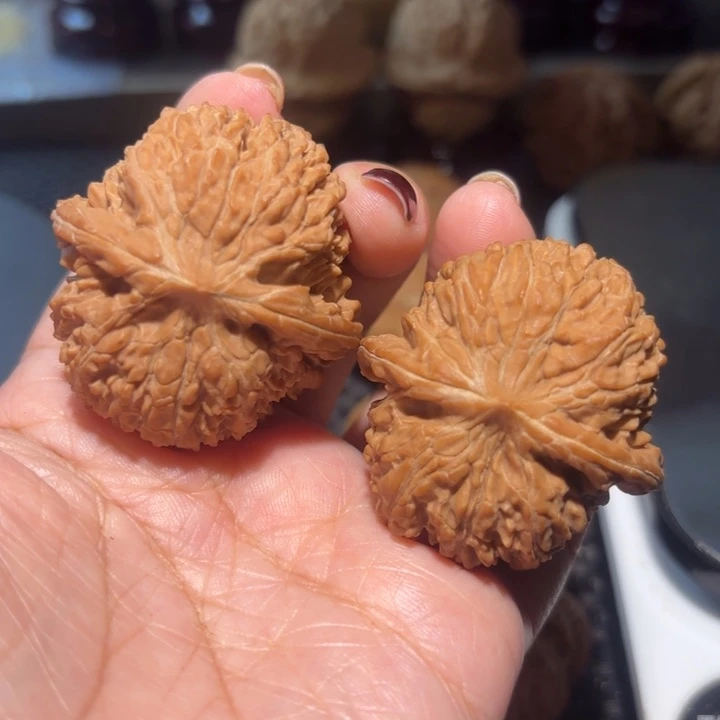 文玩核桃把件40无修137