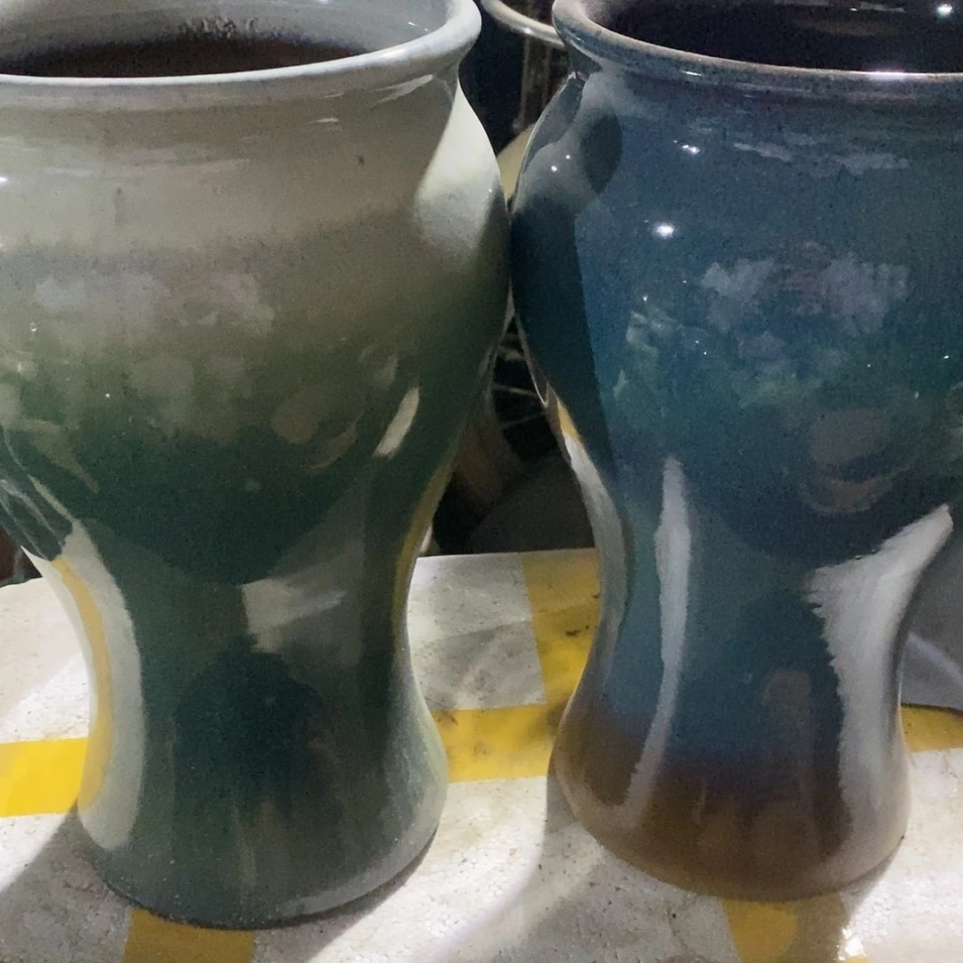 红陶瑕疵15-27两个