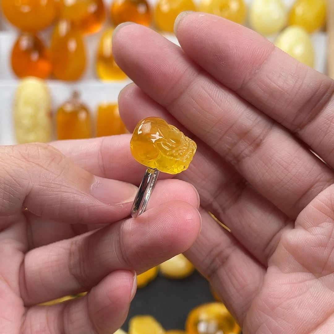 蜜蜡银S925镶嵌戒指蜜蜡