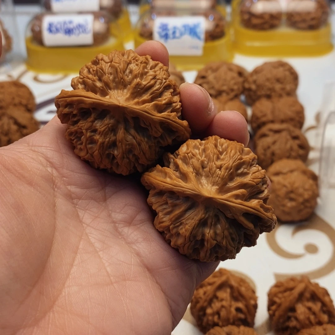 文玩核桃吊坠满*苹果园48尺