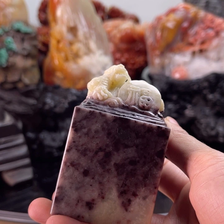 獅***子寿山石龙行天下印章